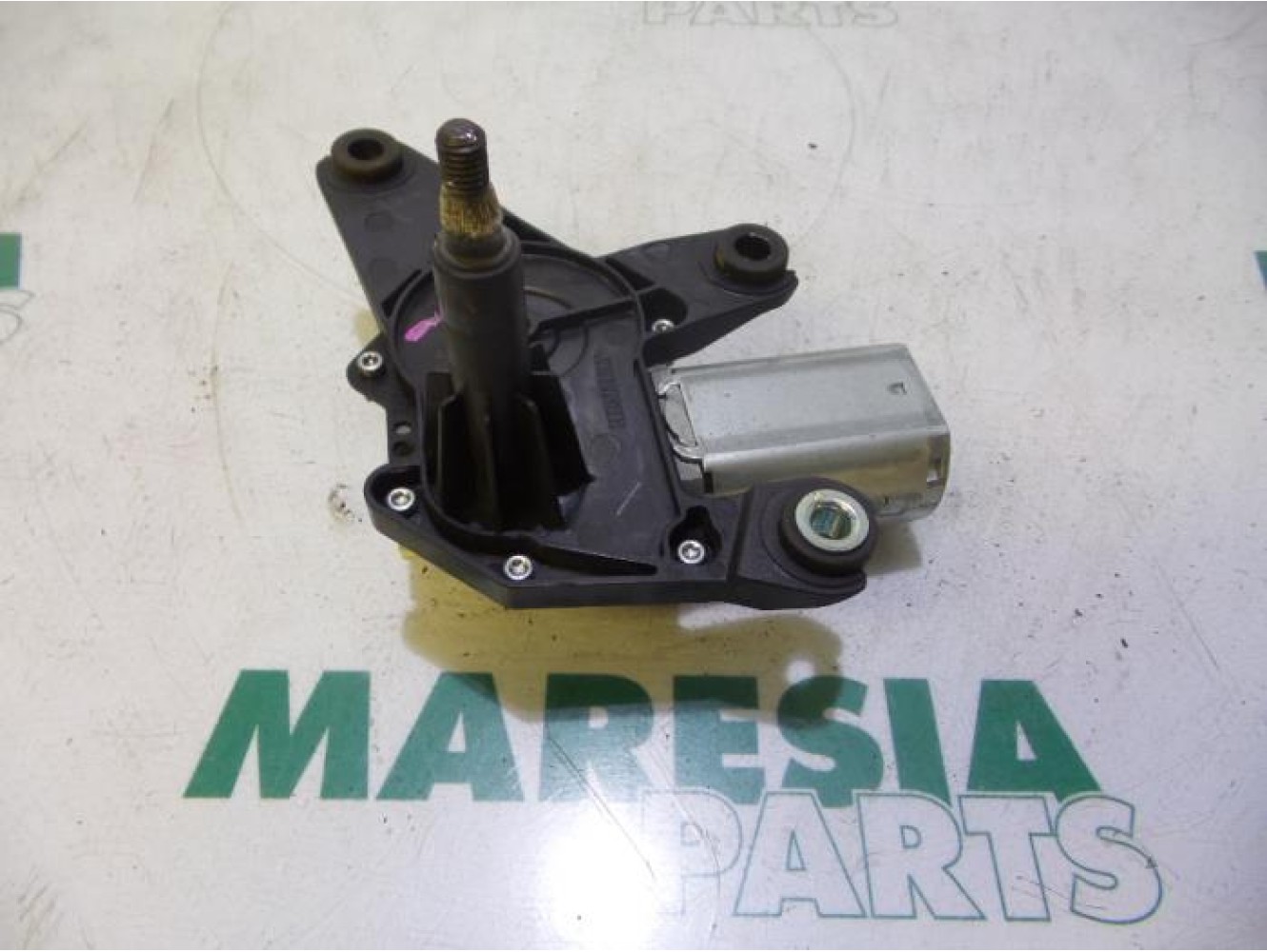 Renault - Clio - Rear wiper motor