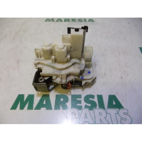 Fiat - Doblo - Door lock mechanism 2-door, left