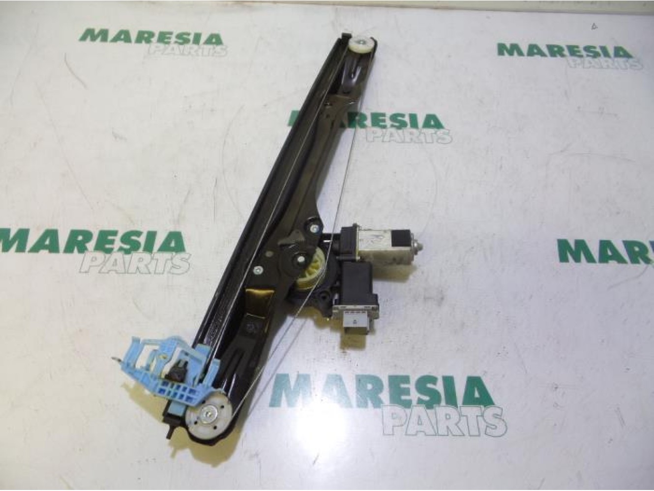 Fiat - Doblo - Window mechanism 2-door, front right