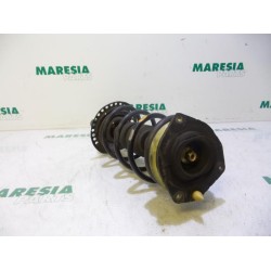 Renault - Megane - Front shock absorber rod, right