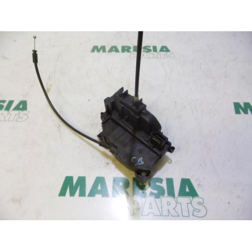 Renault - Clio - Front door lock mechanism 4-door, right