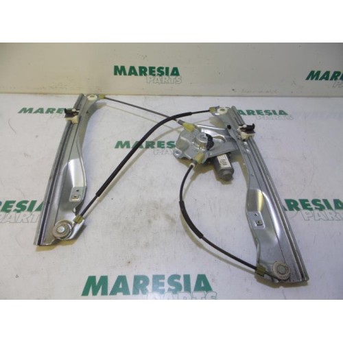 Renault - Clio - Window mechanism 4-door, front right