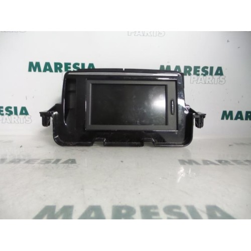Renault - Megane - Navigation Display