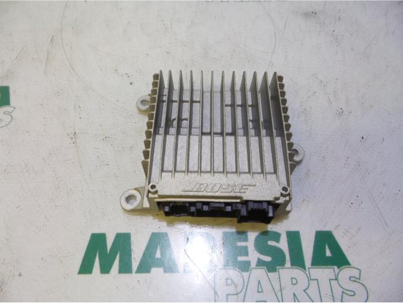 Renault - Megane - Radio amplifier