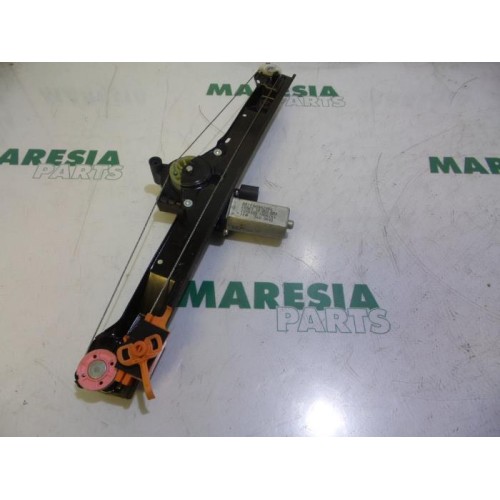 Fiat - Punto - Window mechanism 4-door, front left