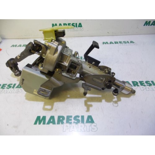 Renault - Megane - Steering column housing