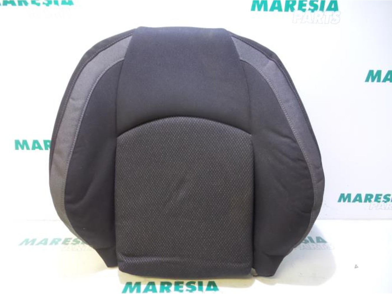 Peugeot - 206 - Sitz Verkleidung links