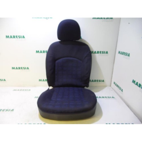 Peugeot - 206 - Stoel Bekleding links