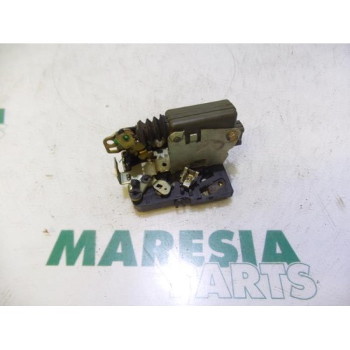 Renault - Master - Door lock mechanism 2-door, right