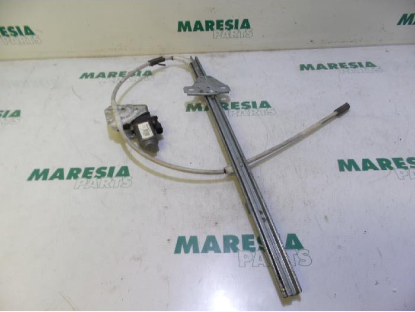 Renault - Master - Window mechanism 2-door, front left