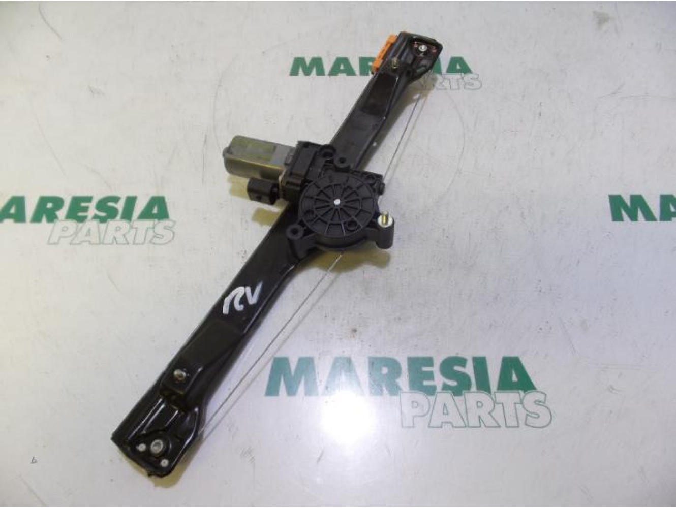 Fiat - Punto - Window mechanism 4-door, front right