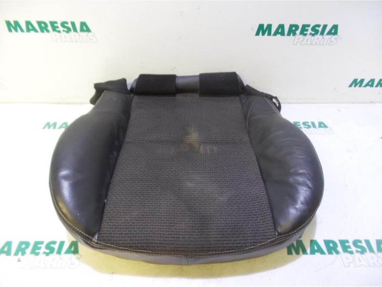 Peugeot - 207 - Stoel Bekleding links