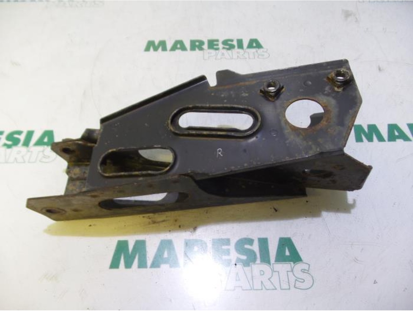 Renault - Master - Subframe