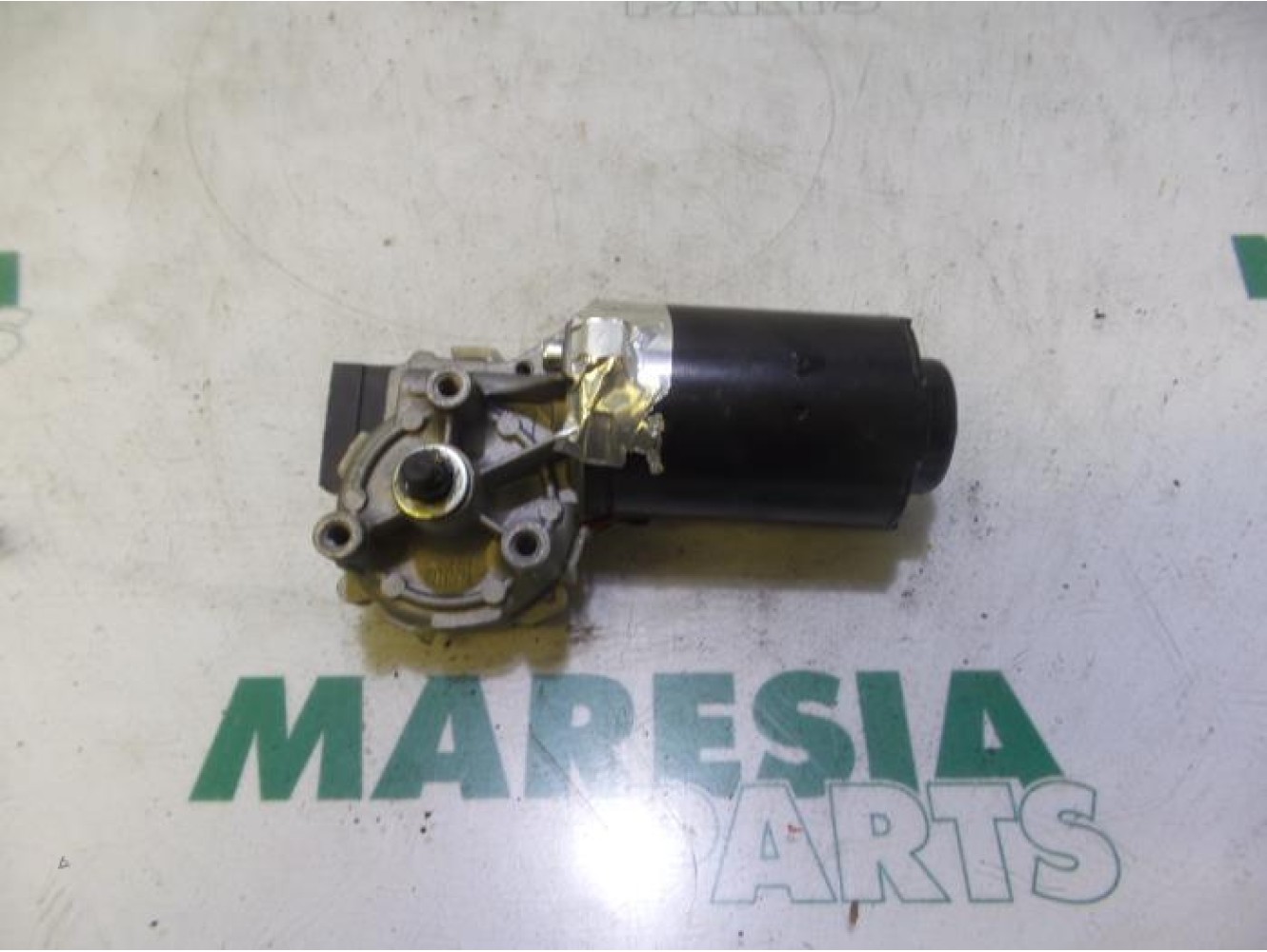 Fiat - Doblo - Front wiper motor
