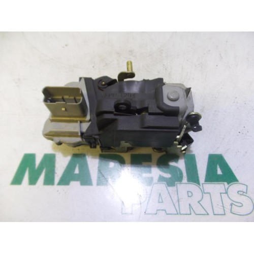 Citroen - Picasso - Door lock mechanism 4-door, front left