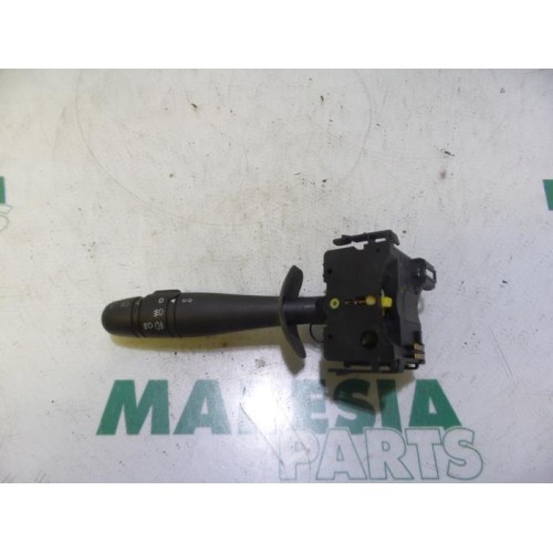 Renault - Laguna - Indicator switch