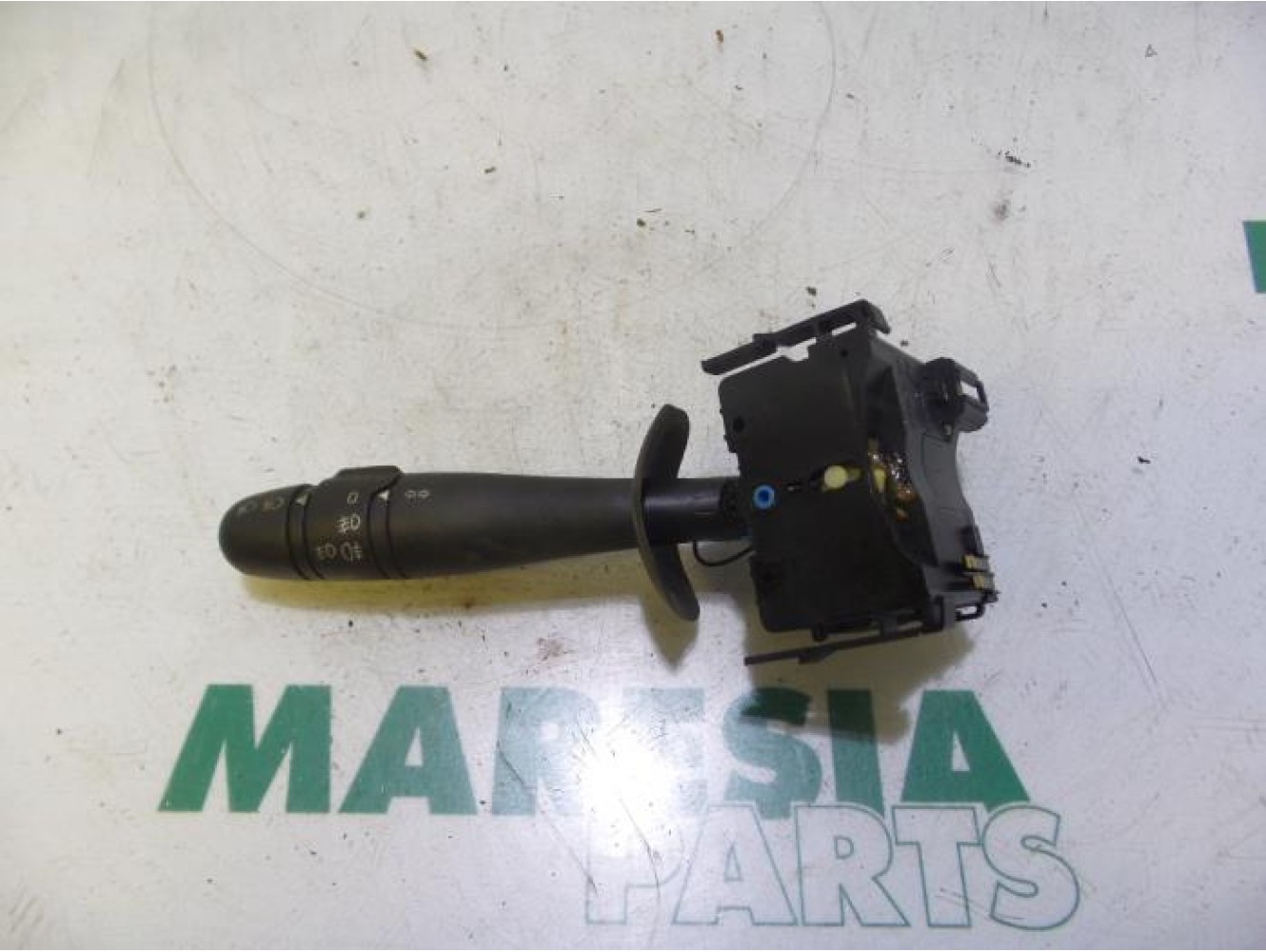 Renault - Laguna - Indicator switch
