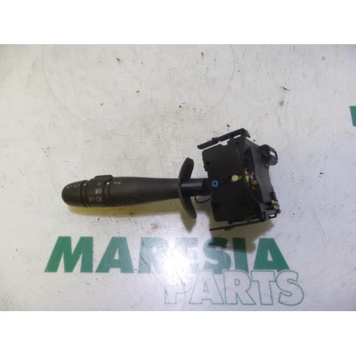 Renault - Laguna - Indicator switch