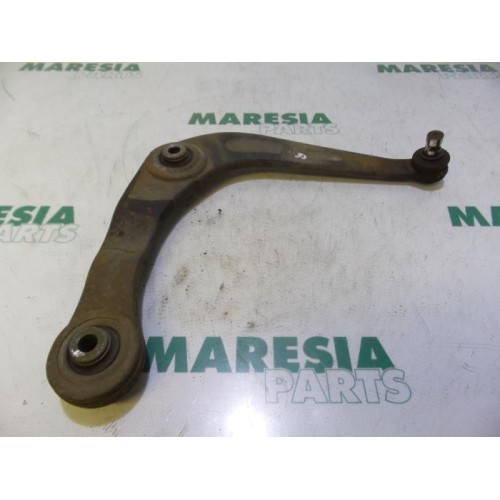 Peugeot - 206 - Front lower wishbone, right