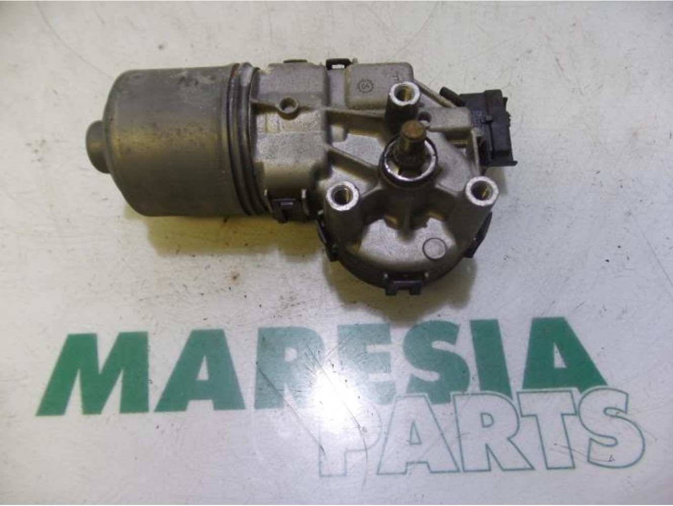 Peugeot - 206 - Front wiper motor