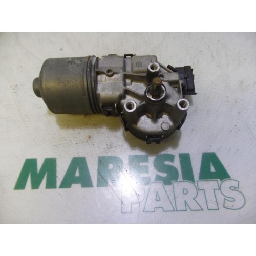Peugeot - 206 - Front wiper motor