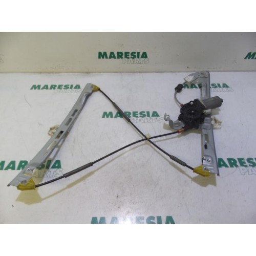 Peugeot - 206 - Window mechanism 4-door, front right