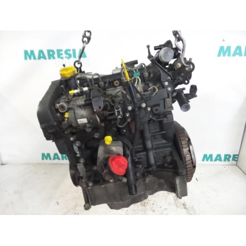 Renault - Clio - Engine