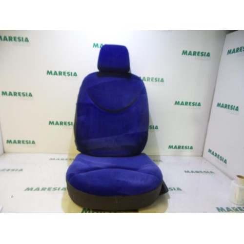 Citroen - C2 - Stoel Bekleding rechts