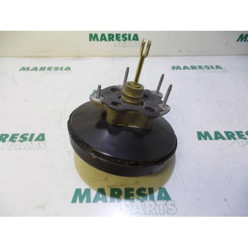 Renault - Clio - Brake servo