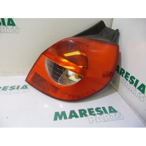Renault - Clio - Taillight, right