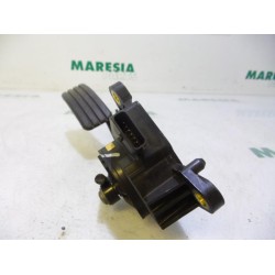 Renault - Clio - Throttle pedal position sensor