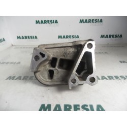 Fiat - Punto - Engine mount