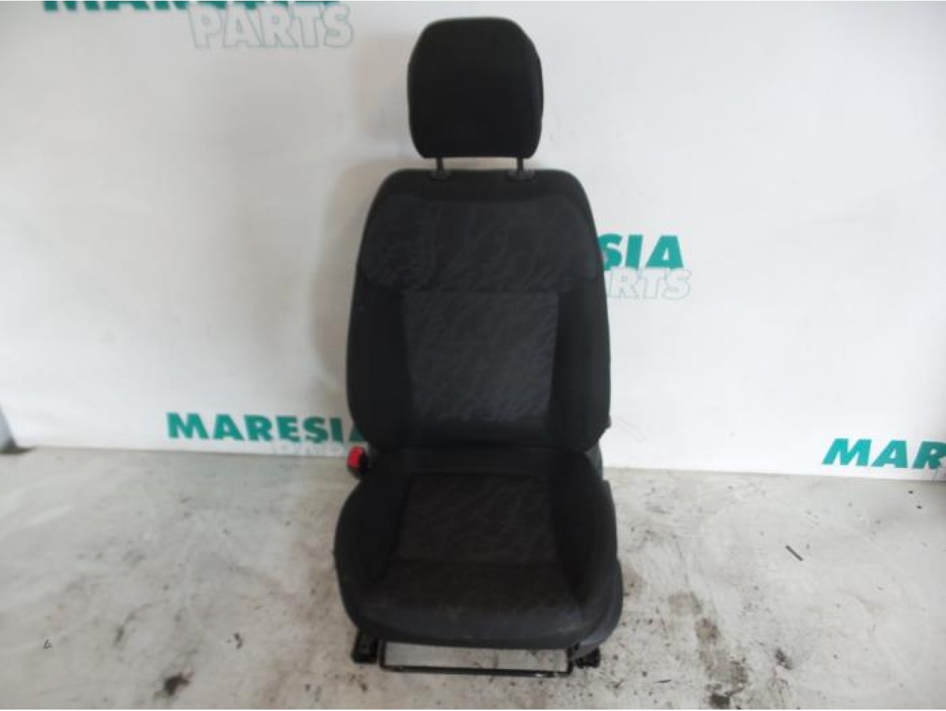 Peugeot - 3008 - Sitz links