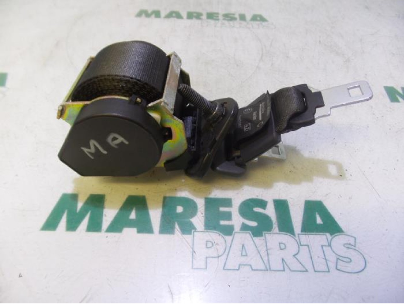Renault - Megane Scenic - Rear seatbelt, centre