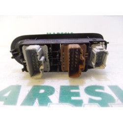 Renault - Megane Scenic - Multi-functional window switch