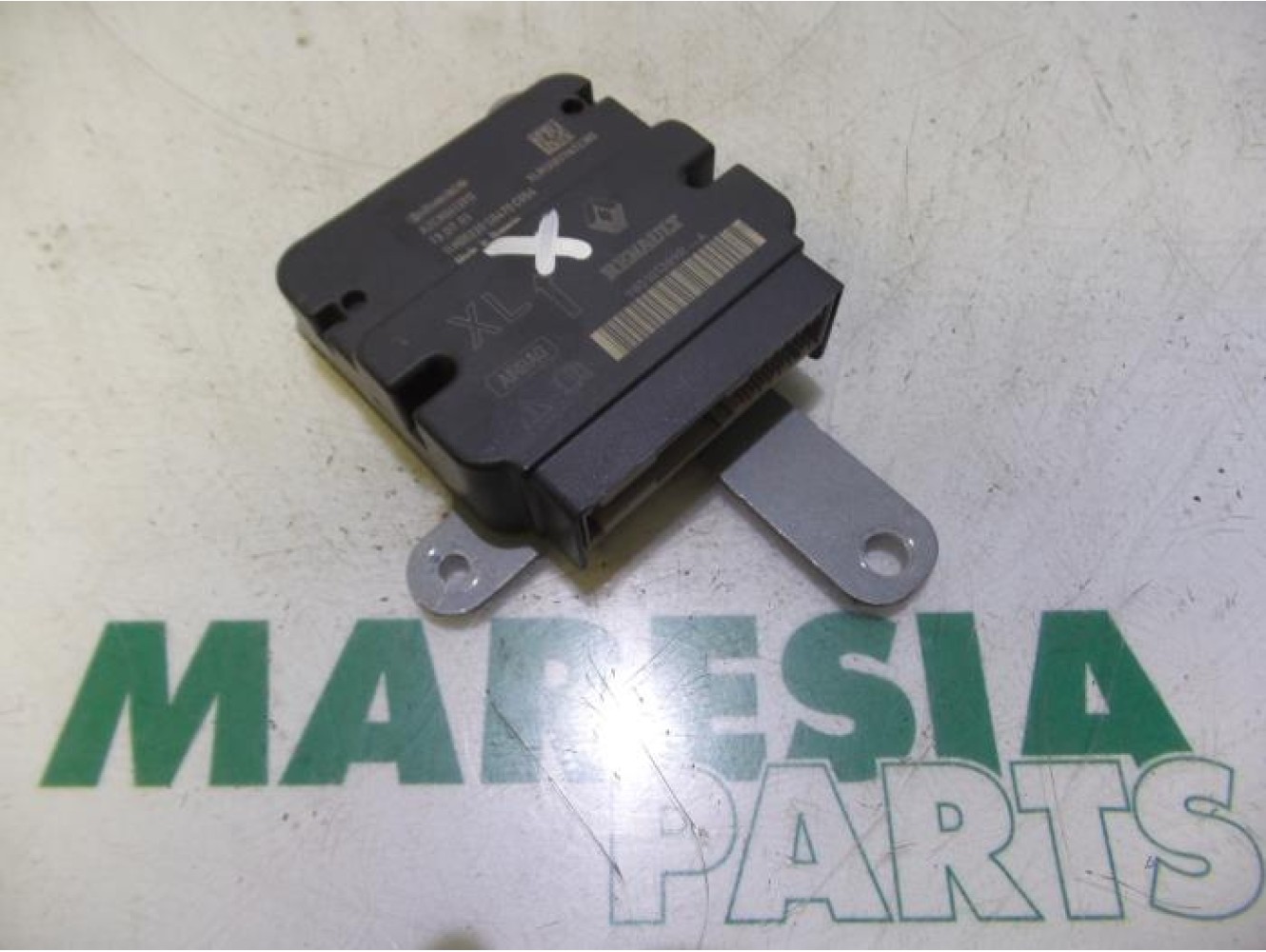 Renault - Clio - Airbag Module