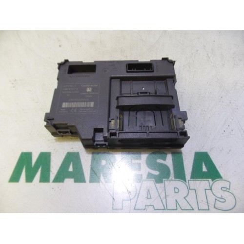 Renault - Clio - Card reader (lock)