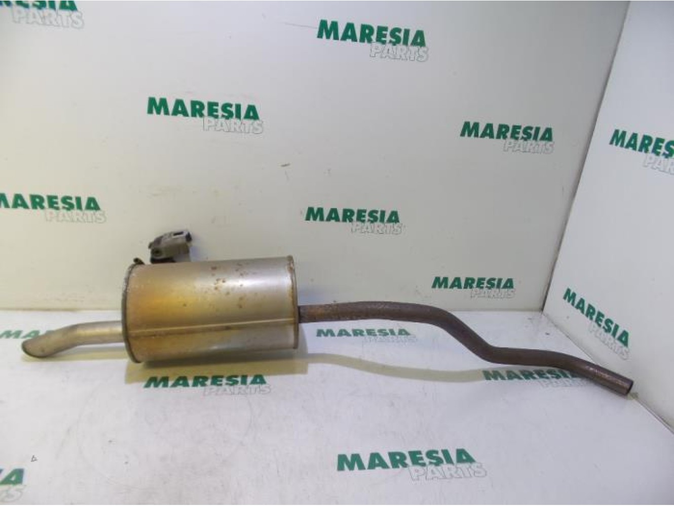 Renault - Clio - Exhaust rear silencer