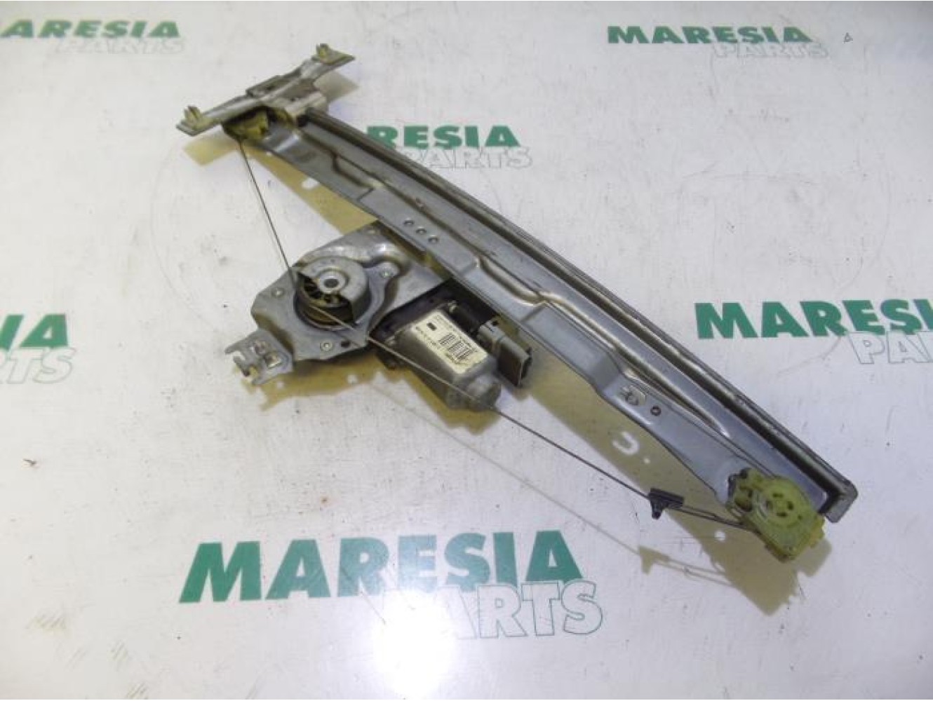 Peugeot - 207 - Window mechanism 2-door, front left