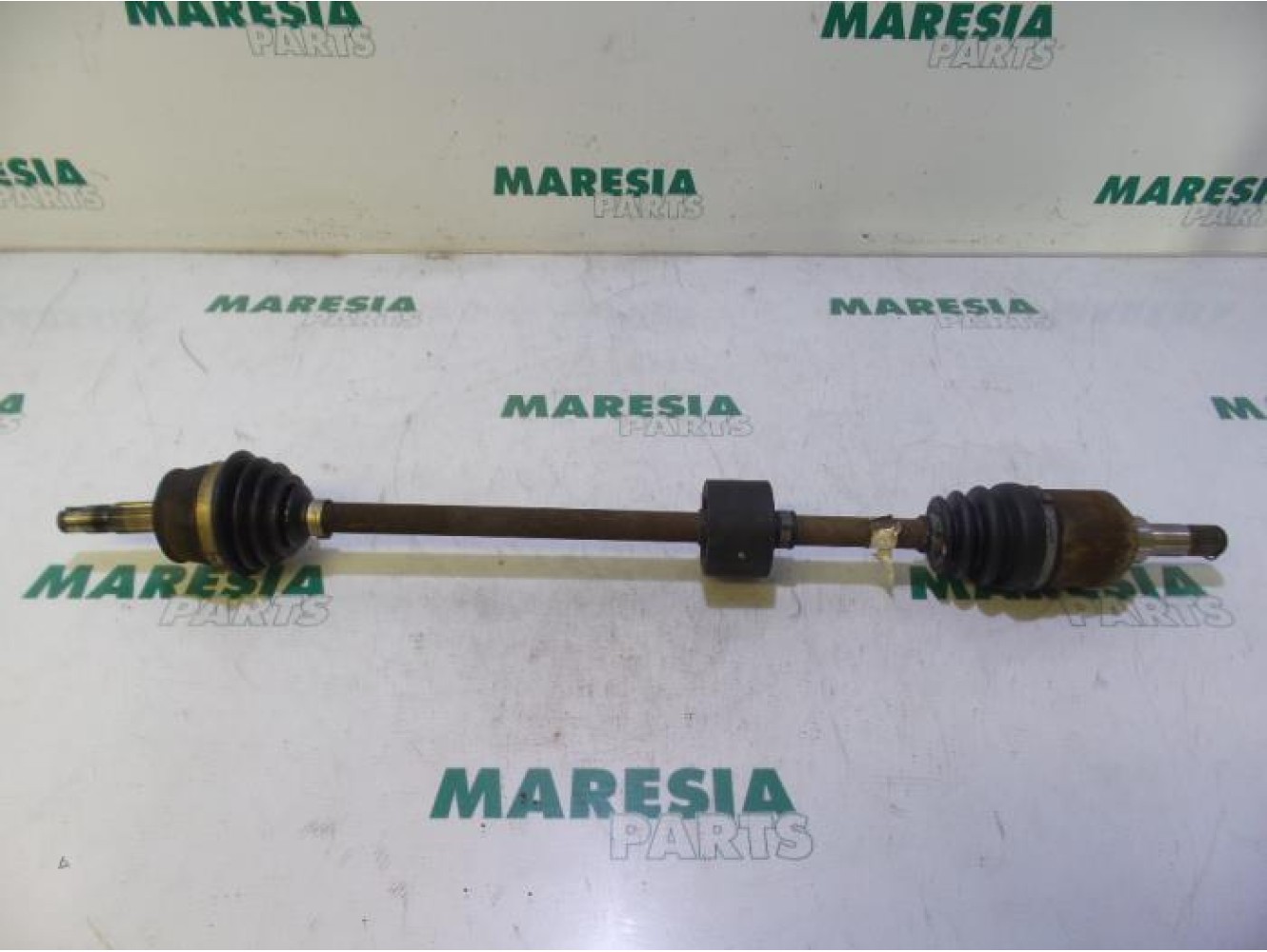 Fiat - Punto - Front drive shaft, right