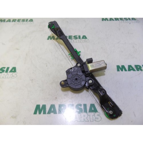 Fiat - Punto - Window mechanism 4-door, front left