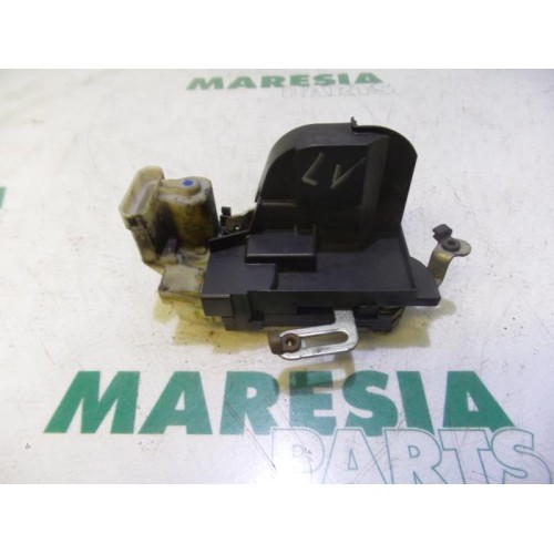Fiat - Punto - Door lock mechanism 4-door, front left