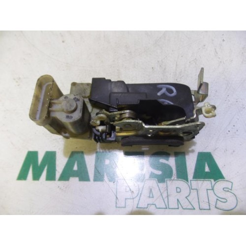 Fiat - Punto - Rear door mechanism 4-door, right