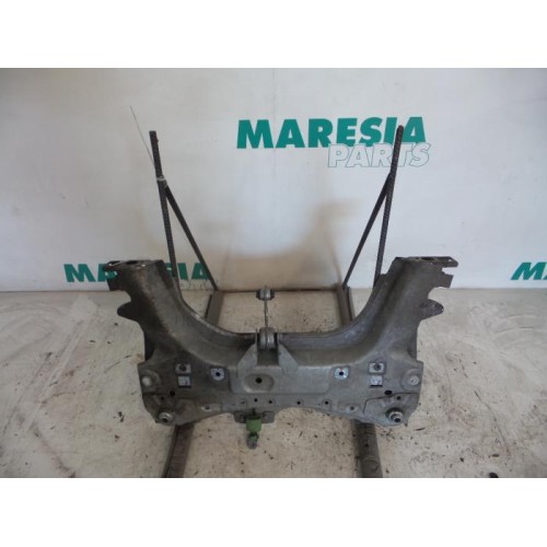 Renault - Clio - Subframe