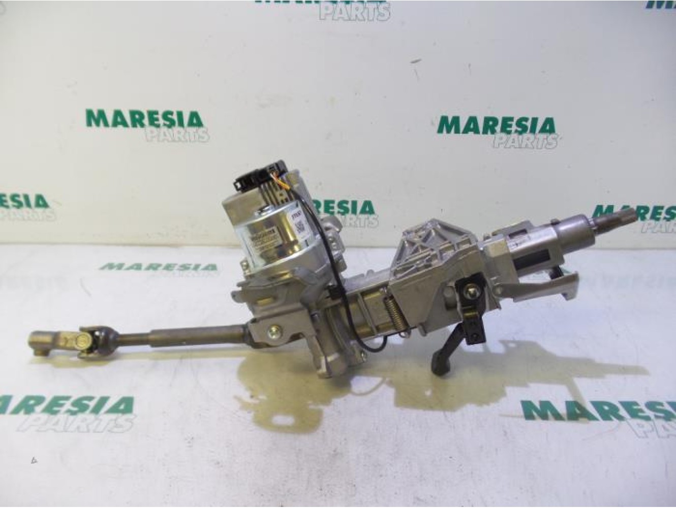 Renault - Clio - Steering column housing