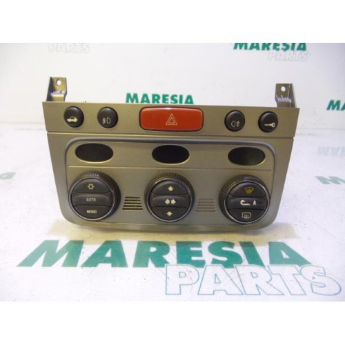 Alfa Romeo - 147 - Panneau de commandes chauffage