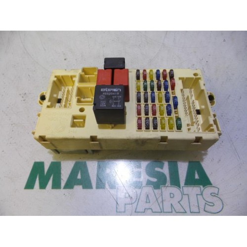 Alfa Romeo - 147 - Fuse box