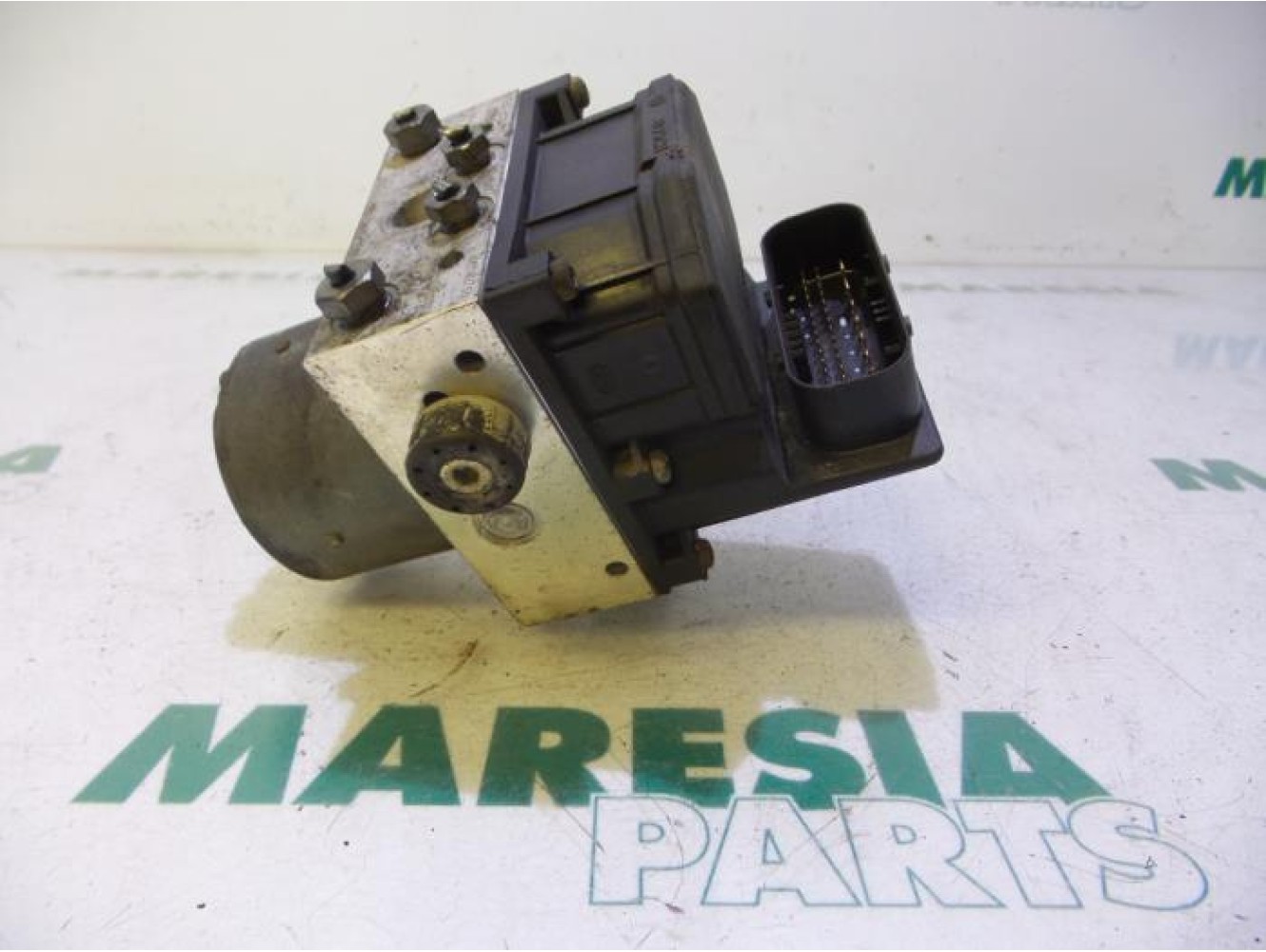 Alfa Romeo - 147 - Pompe ABS