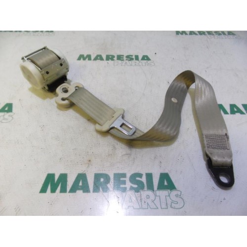 Fiat - Idea - Rear seatbelt, right