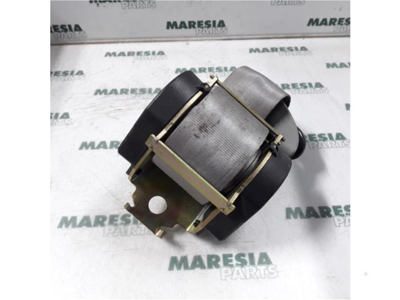 Renault - Megane Scenic - Rear seatbelt, right